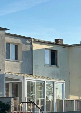 Sofort einziehen und wohlfühlen - Kernsaniertes Reihenhaus in 39264 Walternienburg, Friedensstraße 19 - Rückansicht