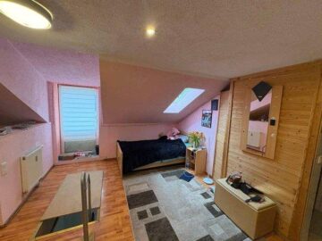 3 Zi. Wohnung mit Balkon im Zentrum von Zerbst - Image-3.jpg