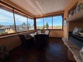 Luxuriöse 3 Zi. Wohnung in ruhiger Wohnlage zu vermieten - Terrasse.jpeg