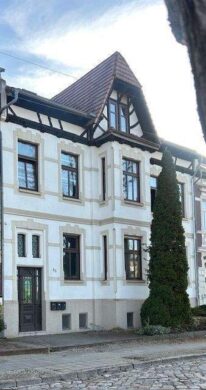 Traumhafte 4 Zimmerwohnung plus Gästehaus mit Blick in den Stadtpark, 39261 Zerbst/Anhalt, Wohnung