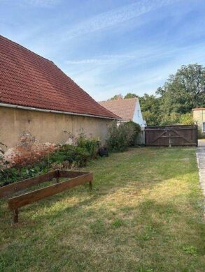 Doppelhaushälfte sanierungsbedürftig in 39264 Zerbst OT Jütrichau - IMG_2340.jpg